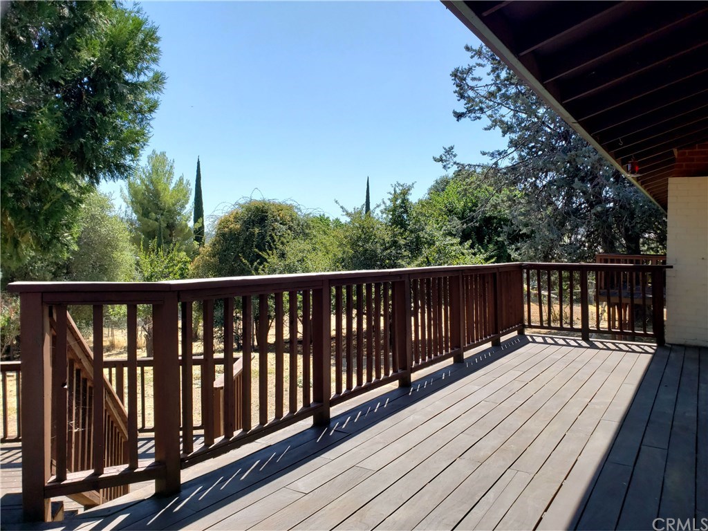 5087 Mueller Road Mariposa, CA 95338 - Photo 6 of 33 Gallery Image 6