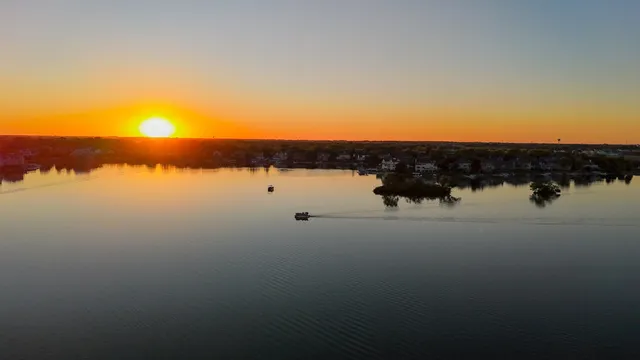 22864 Harbour Lane, Plainfield, IL 60544