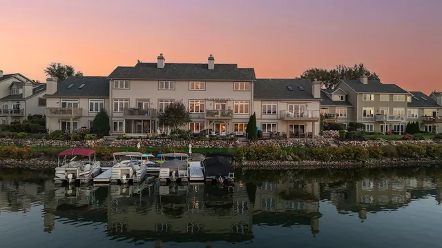 22864 Harbour Lane, Plainfield, IL 60544