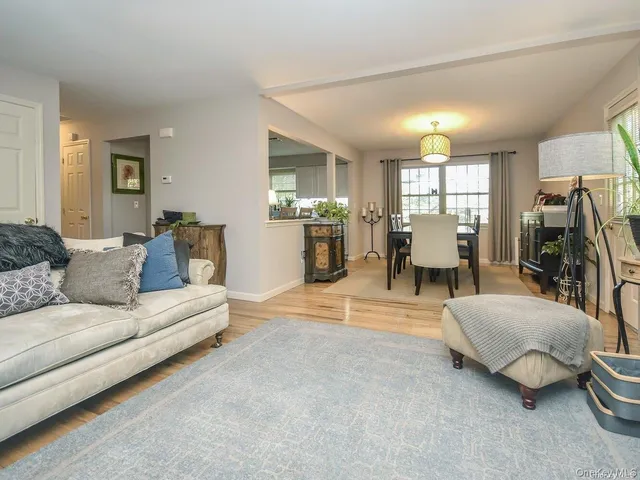 $995,000 | 3 Ale Court, Centerport, NY 11721