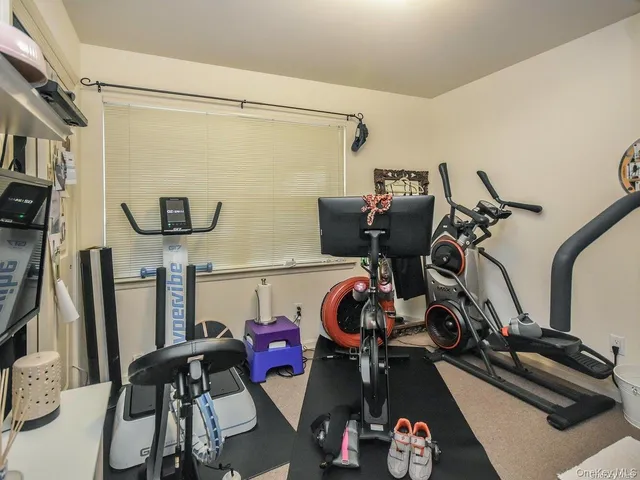 $995,000 | 3 Ale Court, Centerport, NY 11721