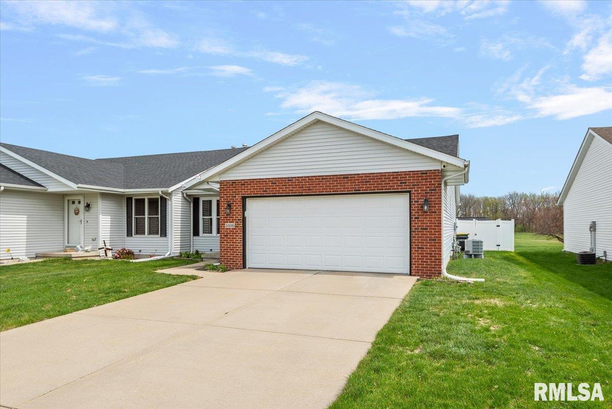 1606 Tern Place Springfield, IL 62711 - Photo 2 of 41