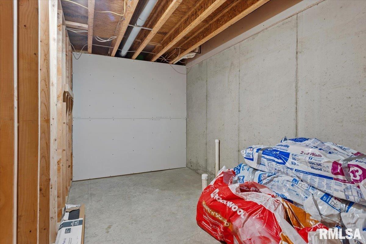 1606 Tern Place Springfield, IL 62711 - Photo 31 of 41