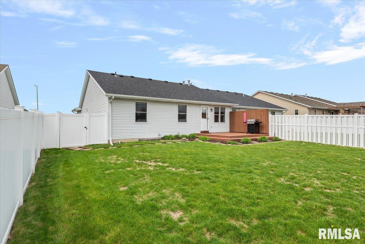 1606 Tern Place Springfield, IL 62711 - Photo 34 of 41