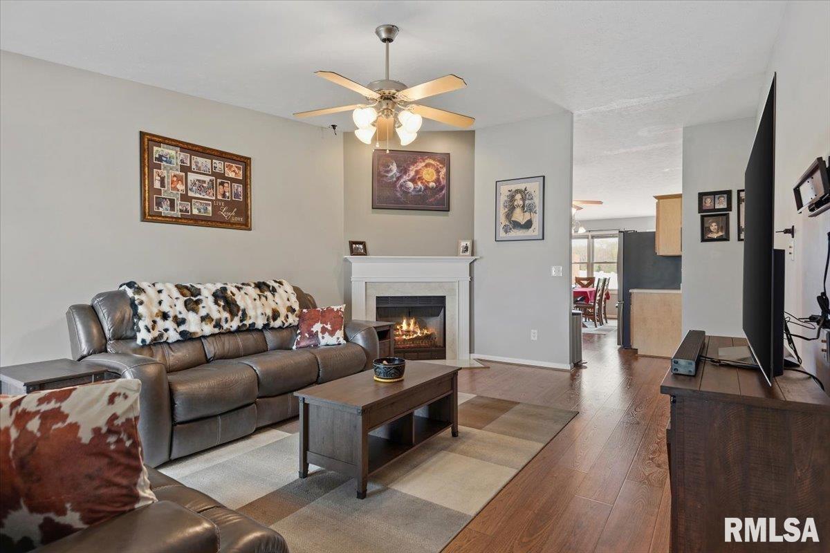 1606 Tern Place Springfield, IL 62711 - Photo 4 of 41