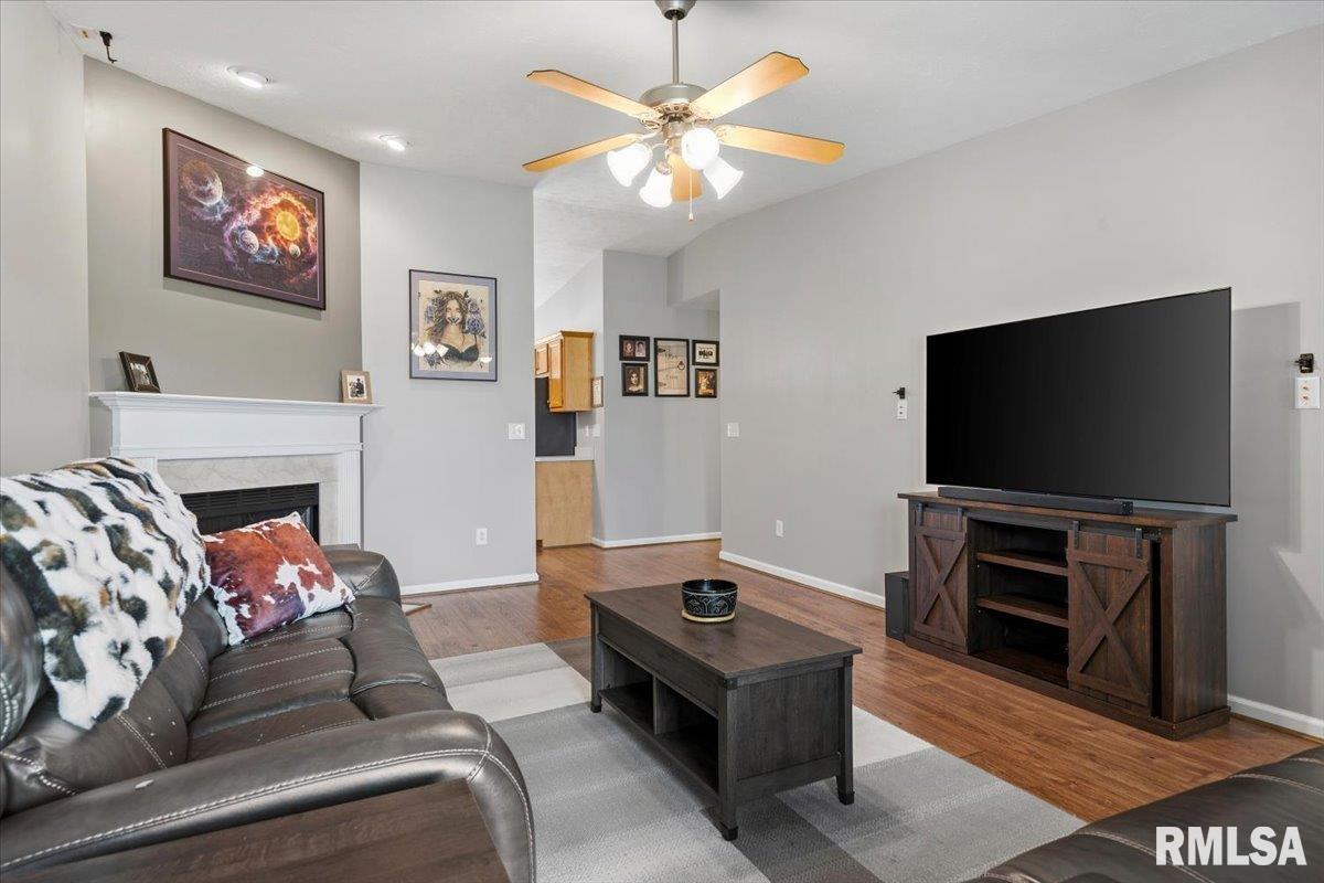 1606 Tern Place Springfield, IL 62711 - Photo 5 of 41