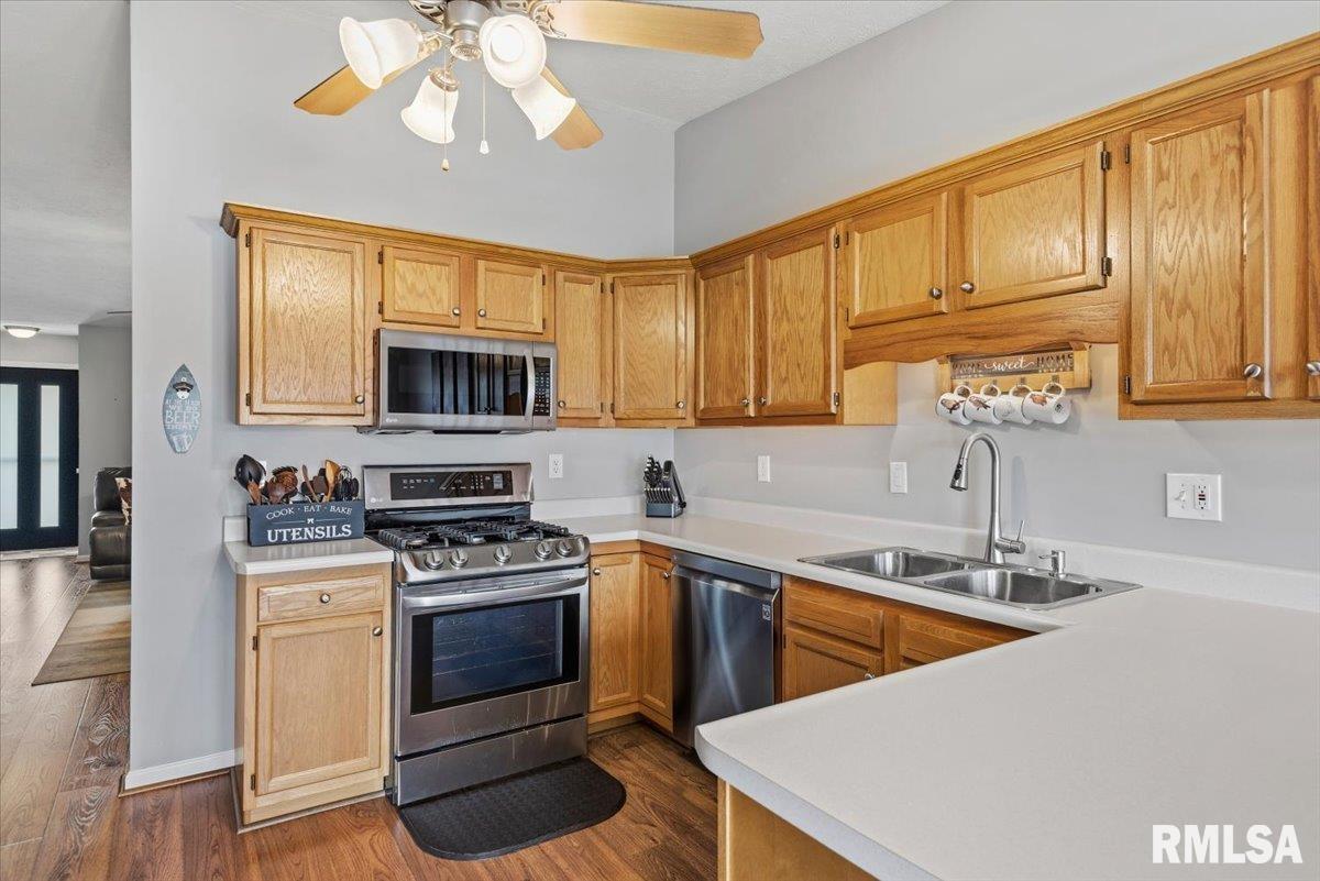 1606 Tern Place Springfield, IL 62711 - Photo 10 of 41