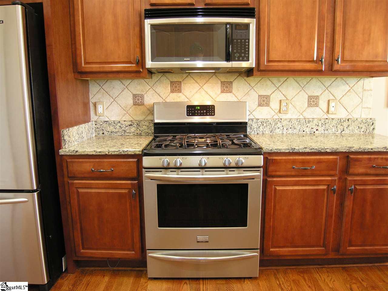 309 Mellow Way Greer, SC 29651 - Photo 11 of 36 Gallery Image 11