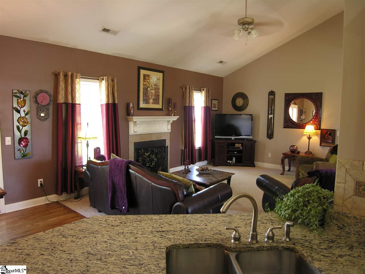 309 Mellow Way Greer, SC 29651 - Photo 12 of 36 Gallery Image 12