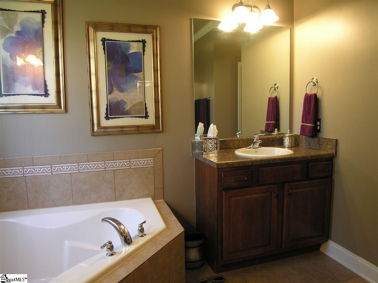 309 Mellow Way Greer, SC 29651 - Photo 18 of 36 Gallery Image 18