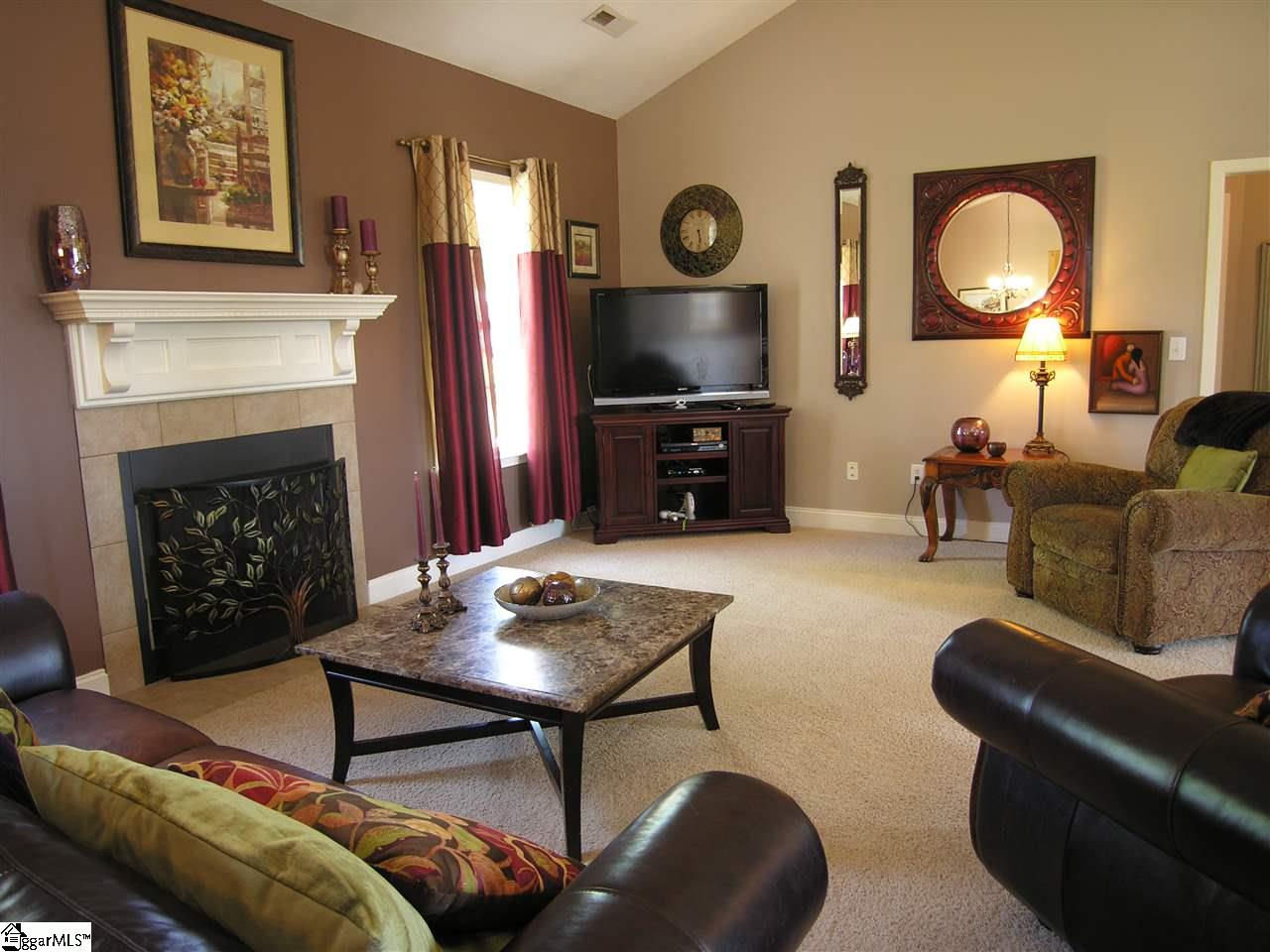 309 Mellow Way Greer, SC 29651 - Photo 6 of 36 Gallery Image 6