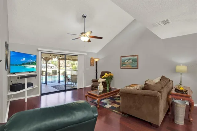 $345,000 | 34448 Cedarfield Drive, Dade City, FL 33523