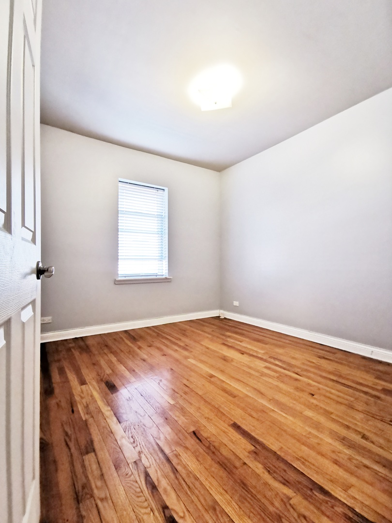 58 Forest Avenue, Unit 2N Riverside, IL 60546 - Photo 23 of 33