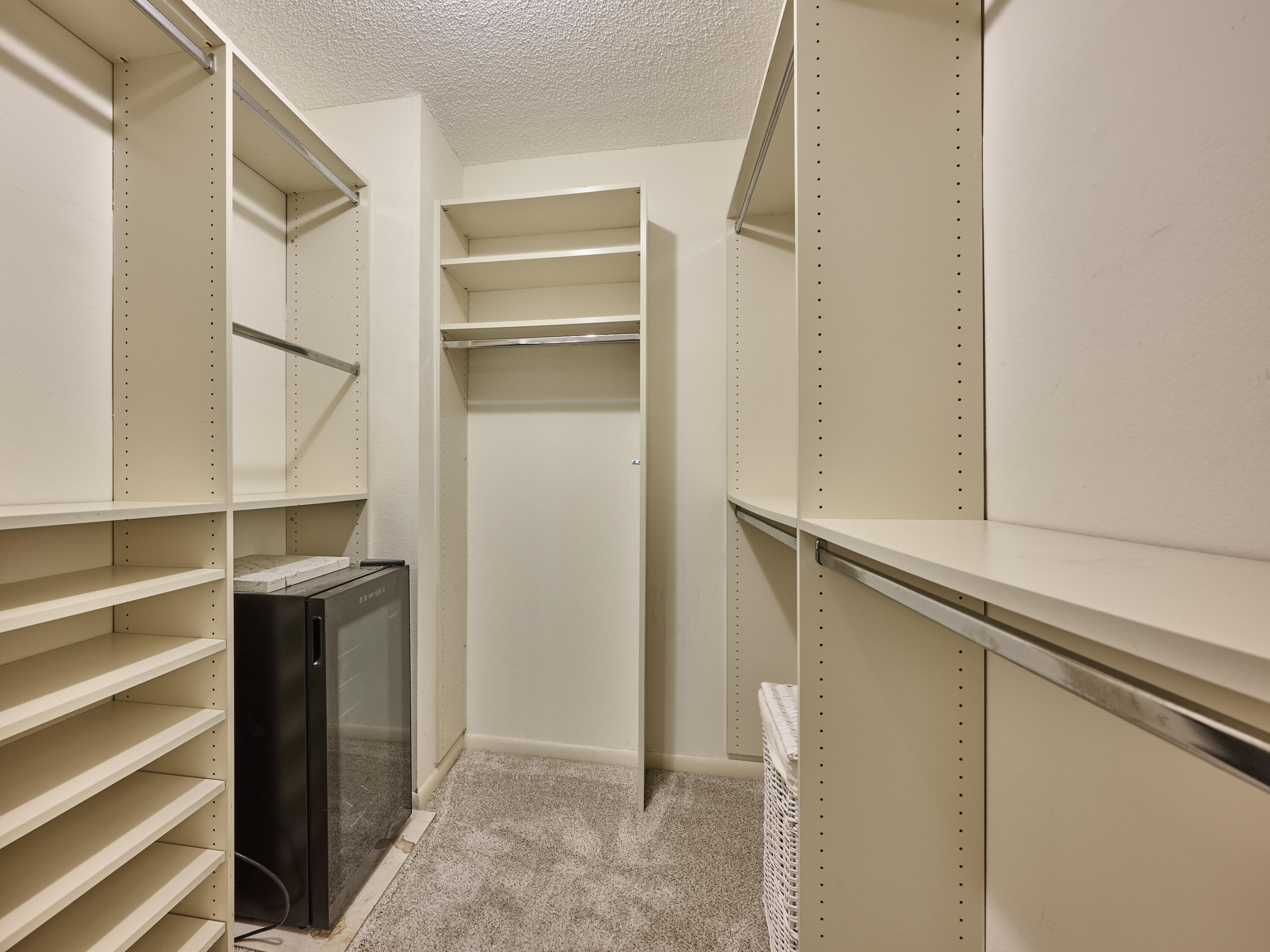500 South Ocean Boulevard, Unit 2106 Boca Raton, FL 33432 - Photo 18 of 45 CLOSET