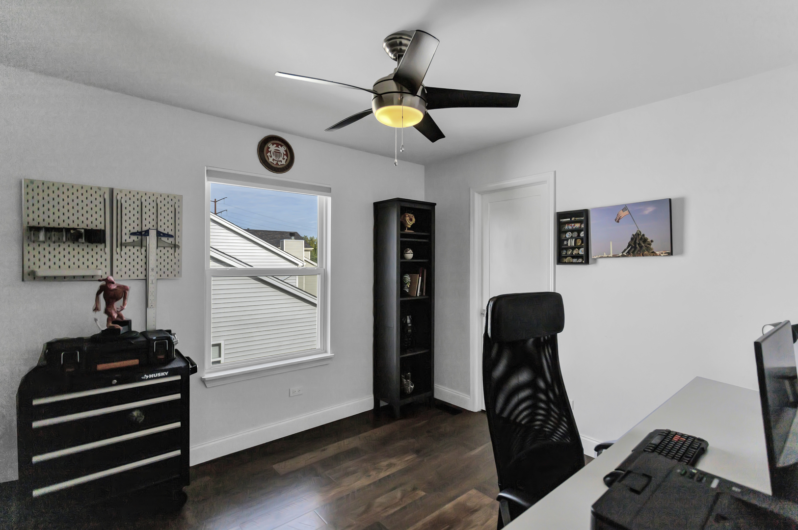 1908 Prairie Ridge Drive Plainfield, IL 60586 - Photo 20 of 34 a view of a workspace with furniture and gym equipment