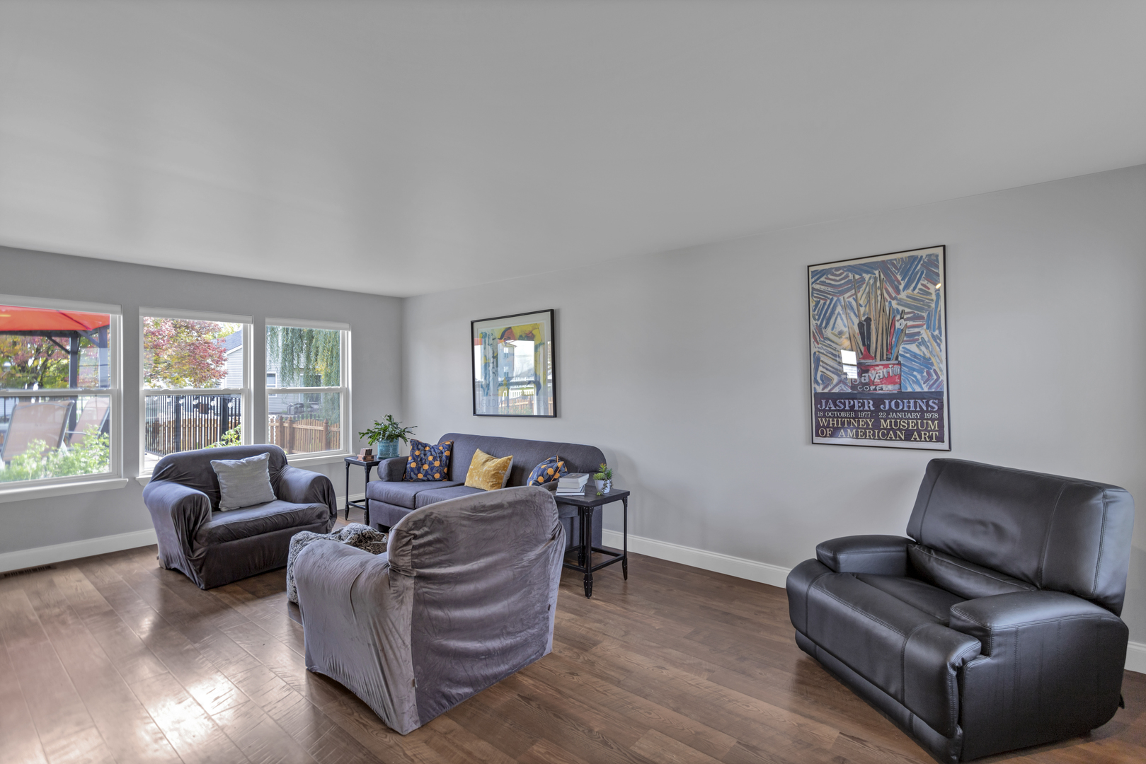 1908 Prairie Ridge Drive Plainfield, IL 60586 - Photo 3 of 34 a living room with furniture and a window