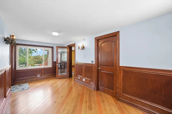 $739,900 | 2N101 Glen Ellyn Road, Glendale Heights, IL 60139