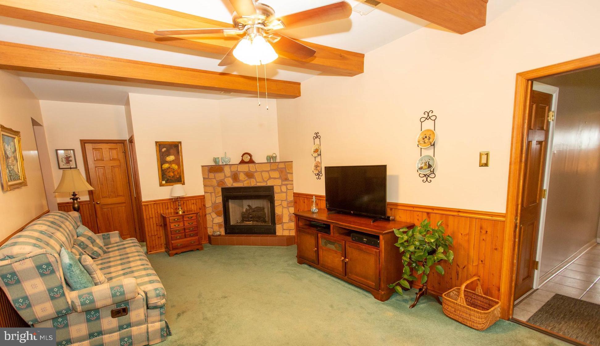 620 Linnet Road Norristown, PA 19403 - Photo 8 of 32 Recreation Room