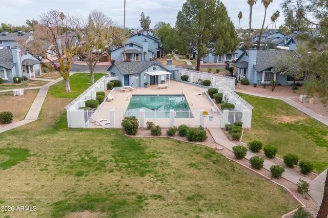 $325,000 | 10100 North 89th Avenue, Unit 6, Peoria, AZ 85345