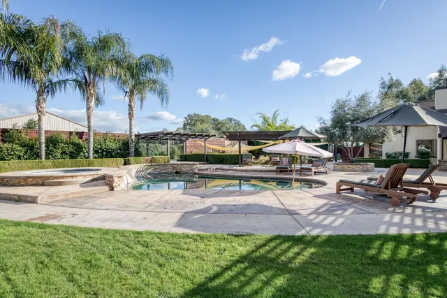 $2,200,000 | 6090 Amber Avenue, Clovis, CA 93619