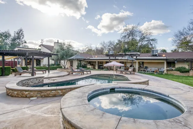 $2,200,000 | 6090 Amber Avenue, Clovis, CA 93619