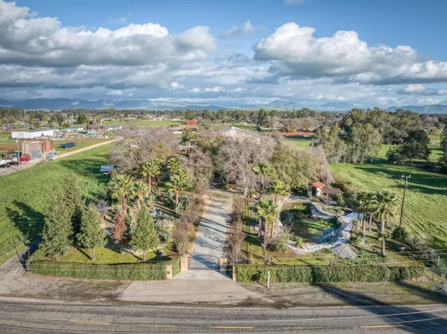 $2,200,000 | 6090 Amber Avenue, Clovis, CA 93619