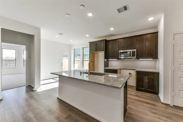 $350,642 | 4229 Red Cedar Ring Lane, Pinehurst, TX 77362