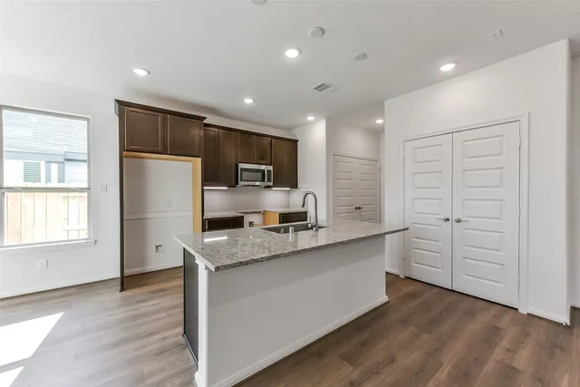 $350,642 | 4229 Red Cedar Ring Lane, Pinehurst, TX 77362