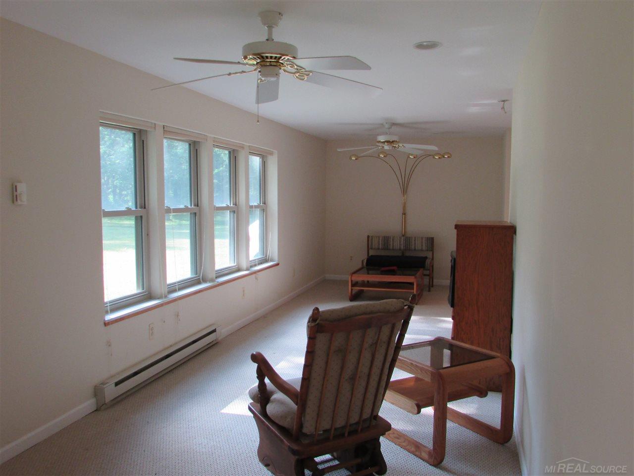 7721 Fargo Road Yale, MI 48097 - Photo 5 of 27 31310955-4.JPG