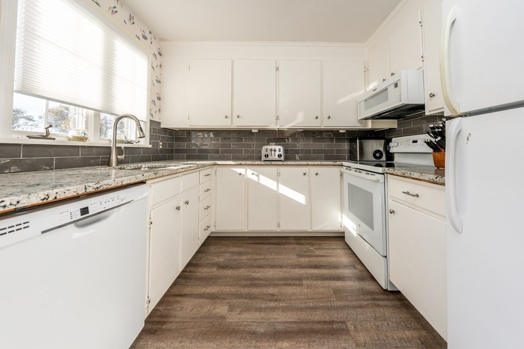 36 Belmont Road, Unit SW21 Harwich, MA 02671 - Photo 5 of 17 Gallery Image 5