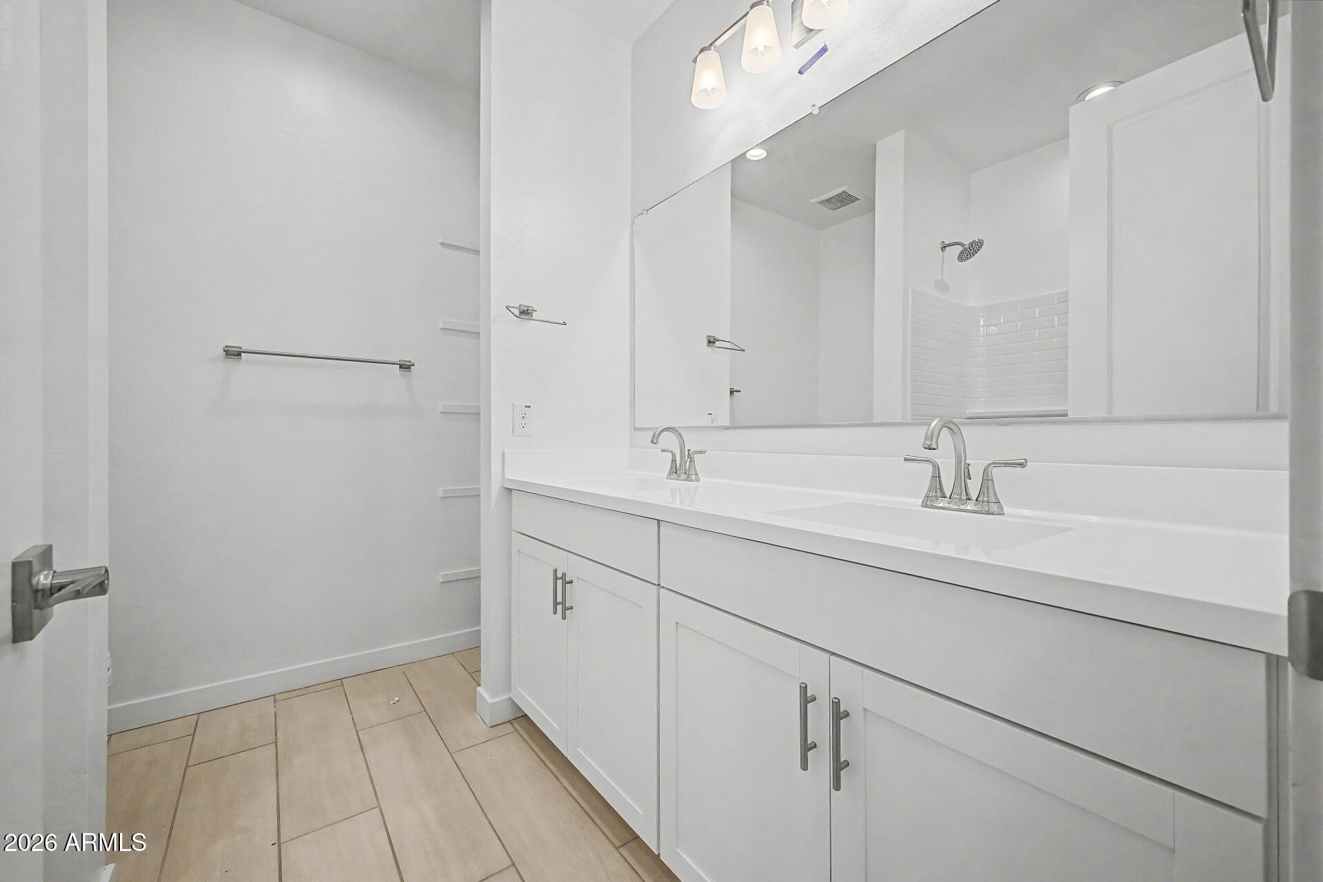8046 West Granada Road Phoenix, AZ 85035 - Photo 17 of 38