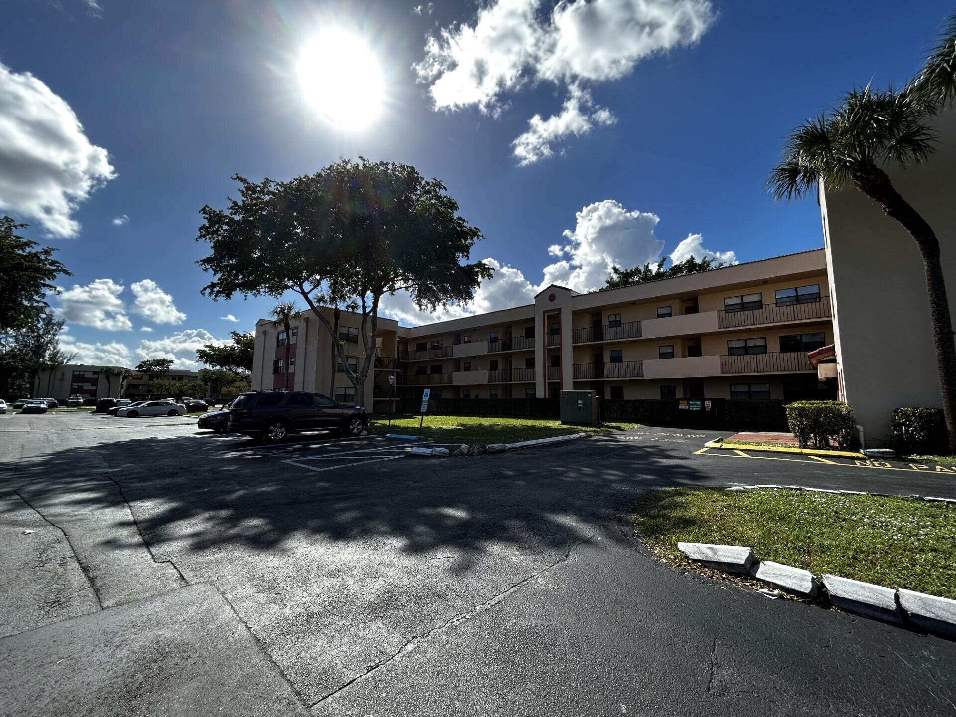 3252 Foxcroft Road, Unit 202 Miramar, FL 33025 - Photo 1 of 23 Building 3252