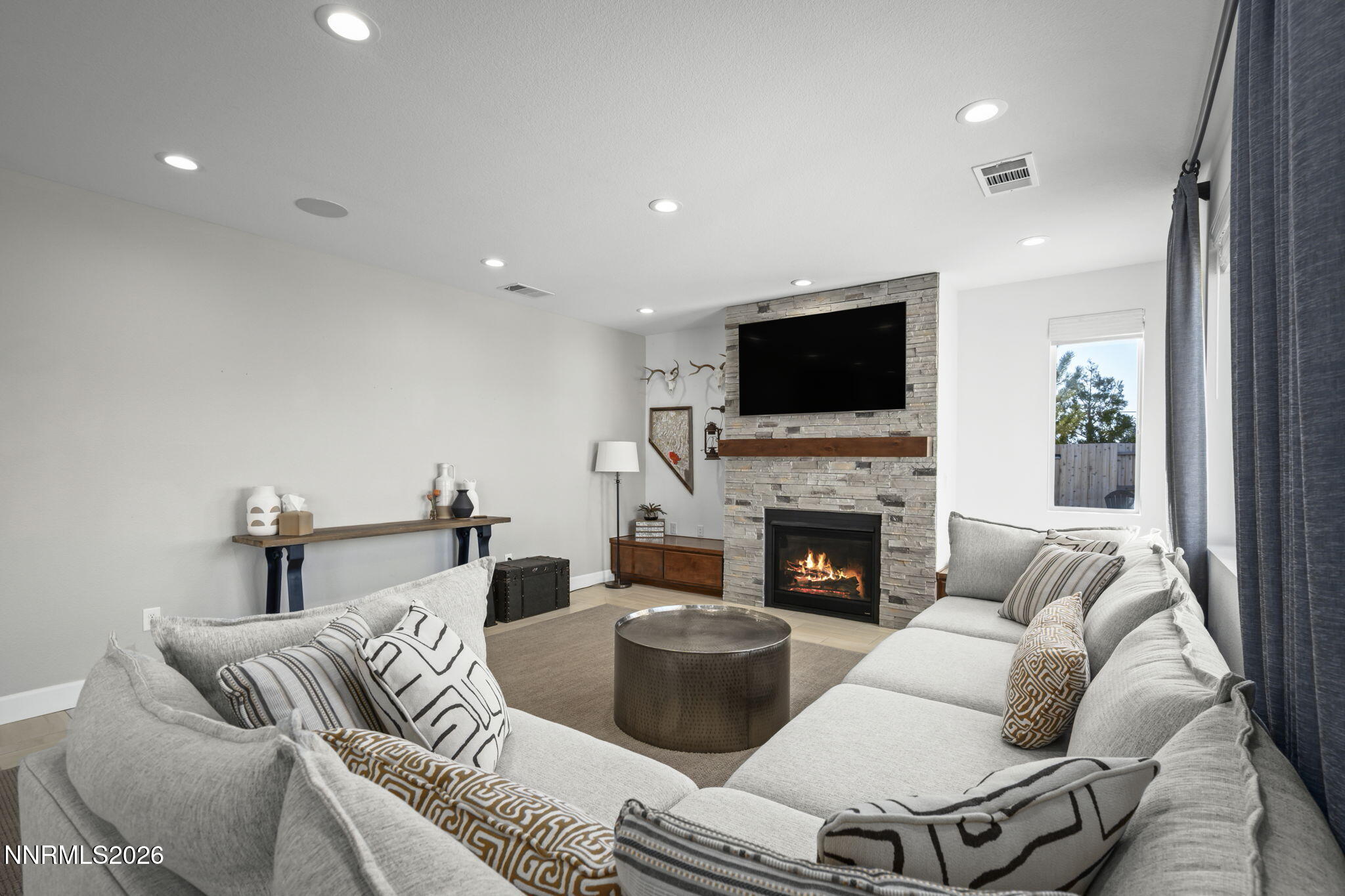 2428 Nehalem Drive Sparks, NV 89436 - Photo 8 of 34 8-web-or-mls-_DSC2180