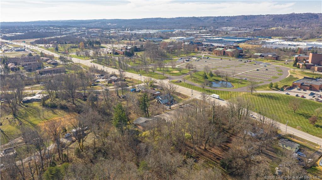 4312 Grant Line Road New Albany, IN 47150 - Photo 12 of 32 Gallery Image 12