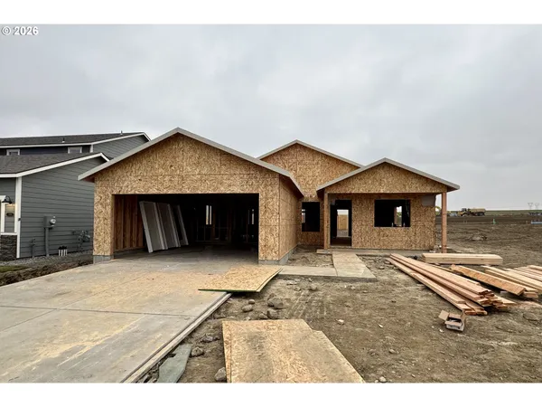 $329,997 | 594 Taft Street, Umatilla, OR 97882