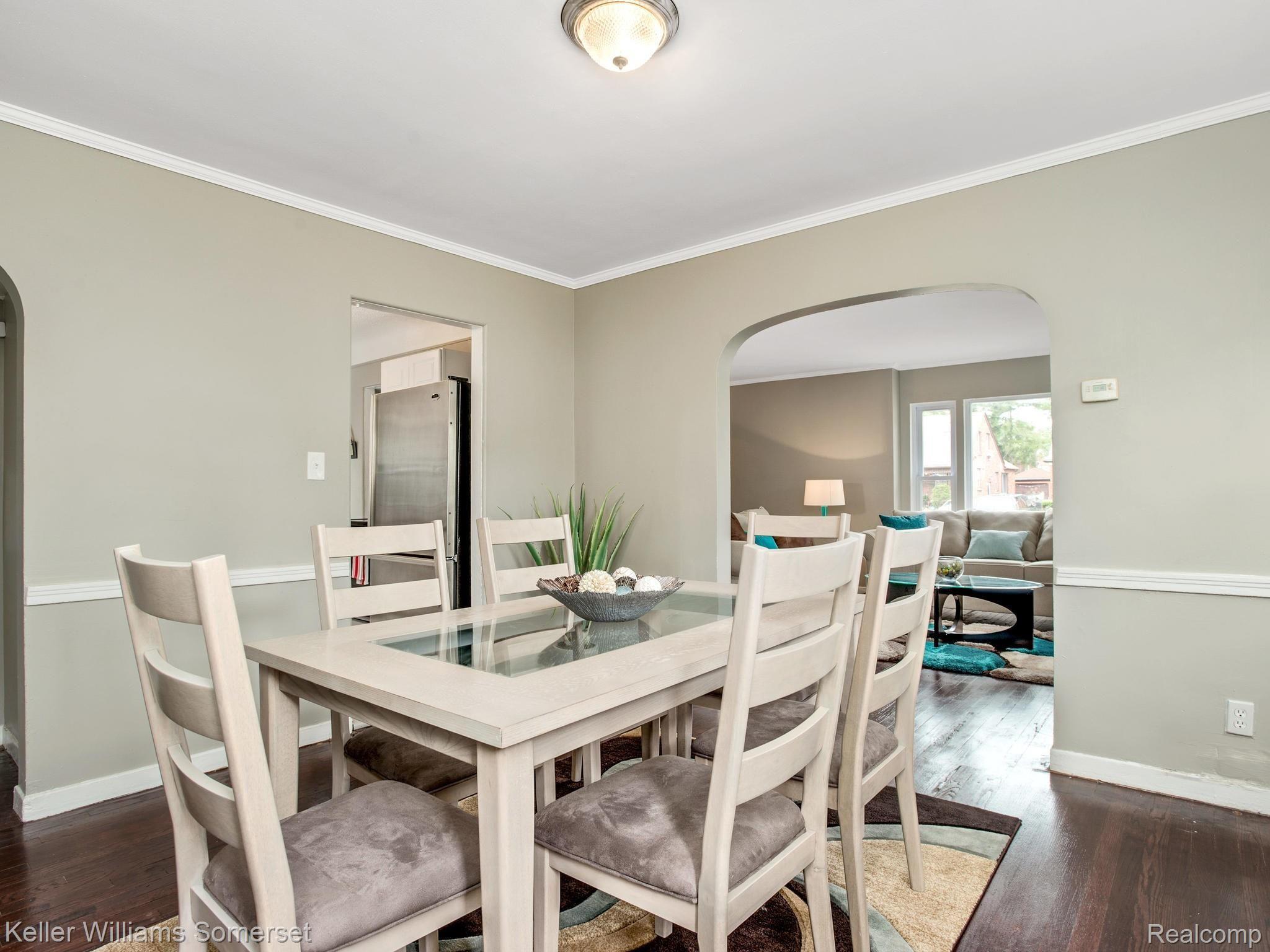 20189 Sheffield Road Detroit, MI 48221 - Photo 9 of 27 Dining Room