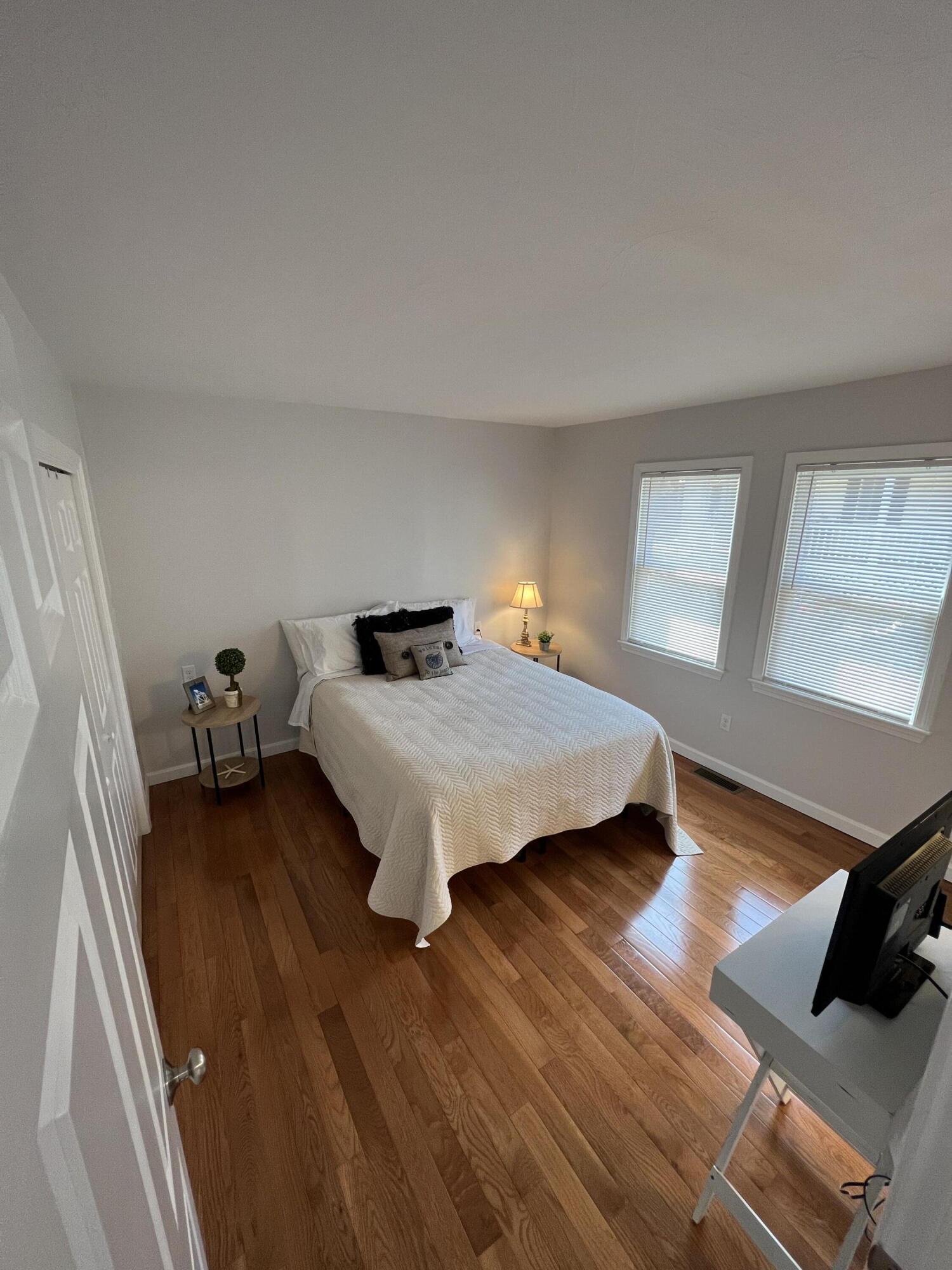 110 Degrass Road Mashpee, MA 02649 - Photo 32 of 46 110 Bedroom