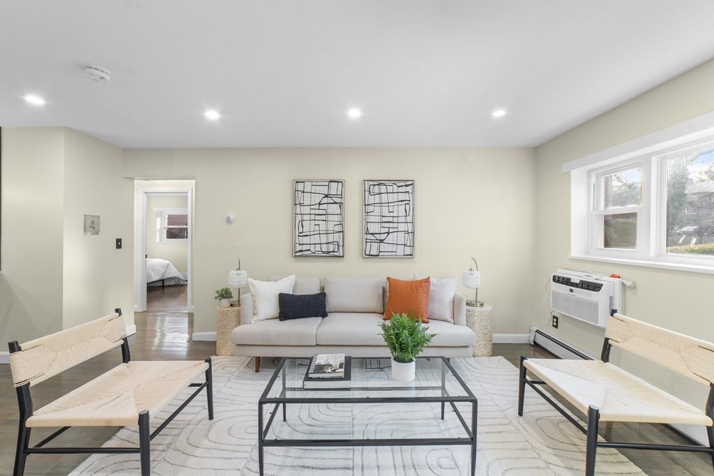 79 Walnut Street, Unit 2 Newton, MA 02460 - Photo 8 of 22 Gallery Image 8