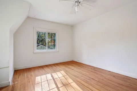 $250,000 | 491 Burlington Road, St. Paul, MN 55119