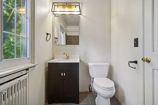 $280,200 | 491 Burlington Road, St. Paul, MN 55119