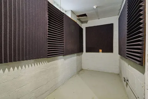 $250,000 | 491 Burlington Road, St. Paul, MN 55119