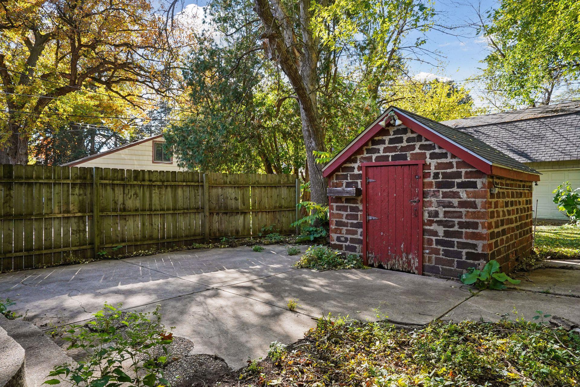 491 Burlington Road St. Paul, MN 55119 - Photo 38 of 42