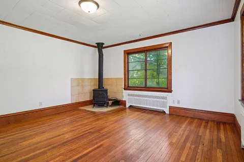 $250,000 | 491 Burlington Road, St. Paul, MN 55119