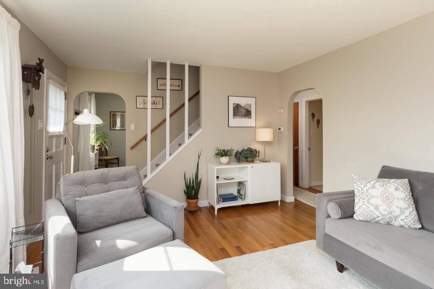 1900 Manor Ridge Drive Lancaster, PA 17603 - Photo 18 of 27 Living Room