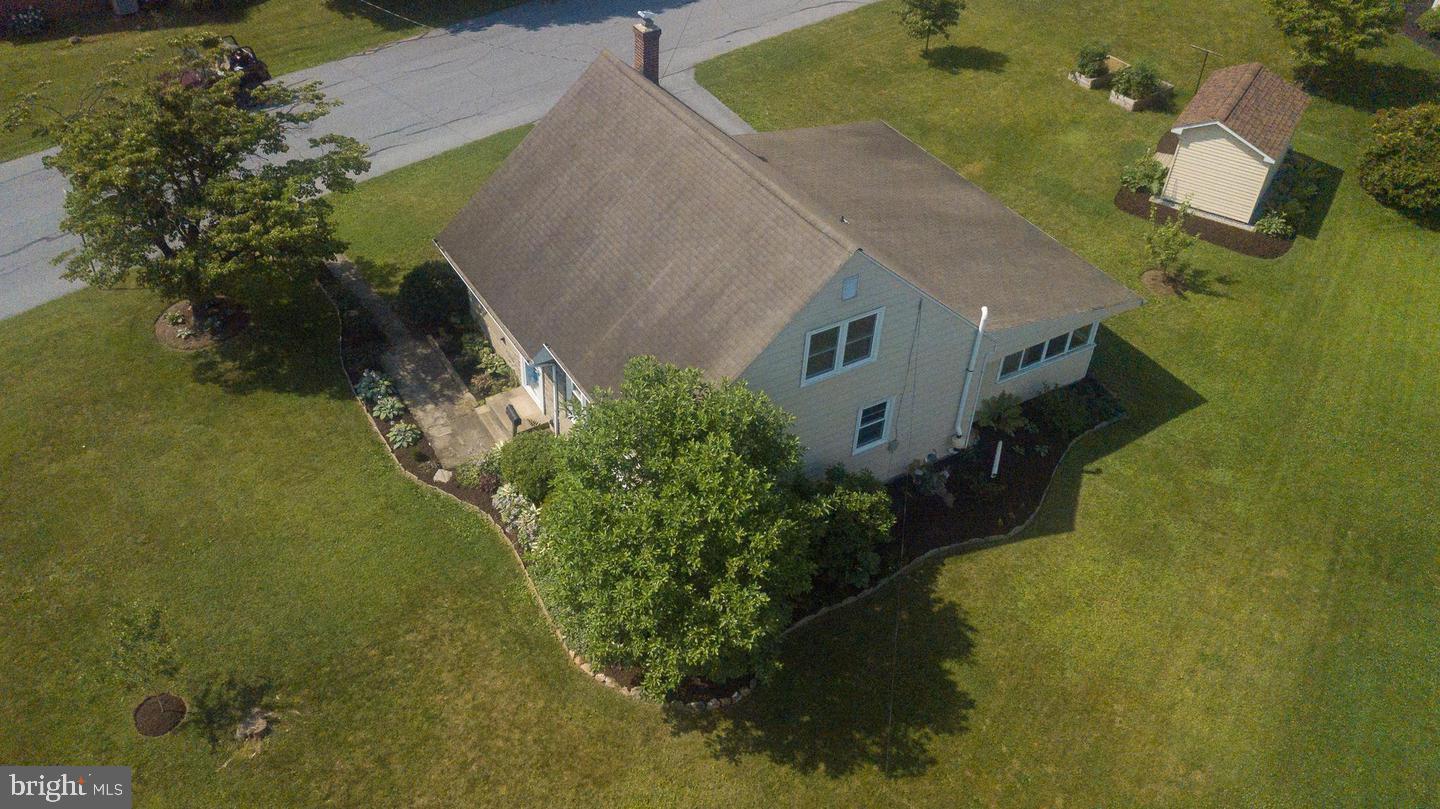 1900 Manor Ridge Drive Lancaster, PA 17603 - Photo 8 of 27 View