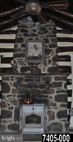 2175 Log Cabin Road York, PA 17408 - Photo 10 of 25