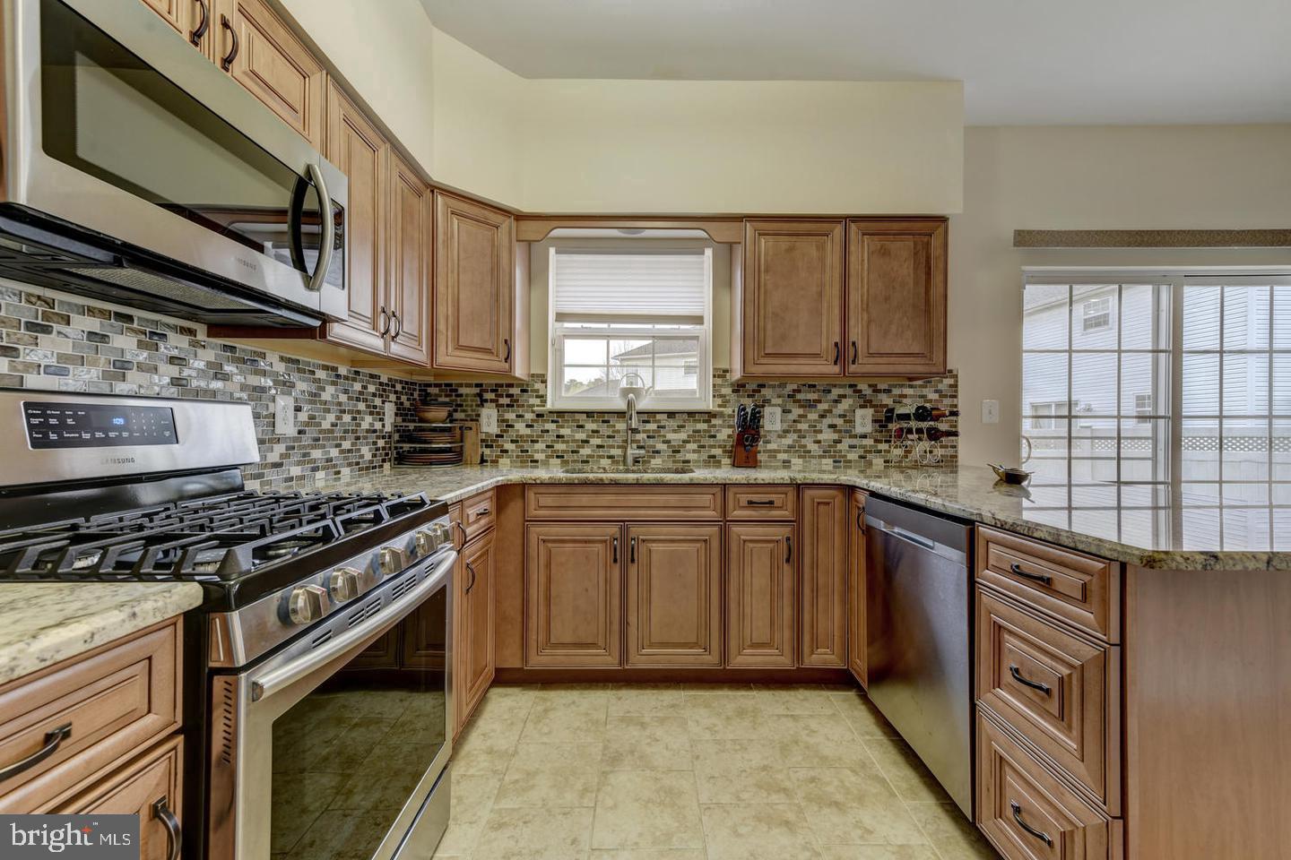141 Quiet Road Sicklerville, NJ 08081 - Photo 2 of 26