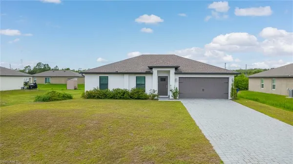 $305,000 | 150 Blackstone Drive, Fort Myers, FL 33913