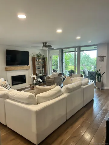 $11,000 | 242 Dolphin Cove Court, Del Mar, CA 92014