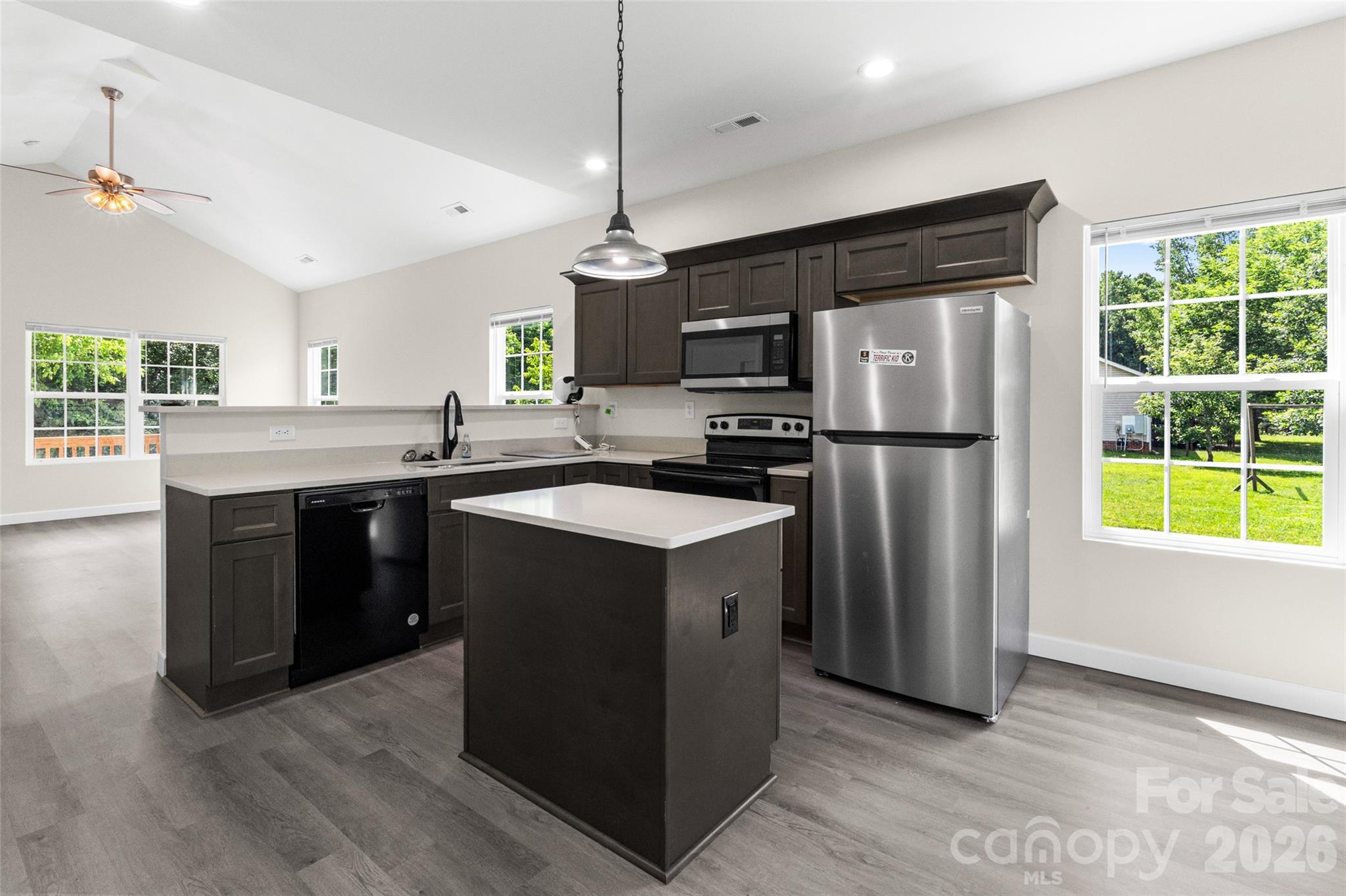 208 Nottingham Street York, SC 29745 - Photo 8 of 23